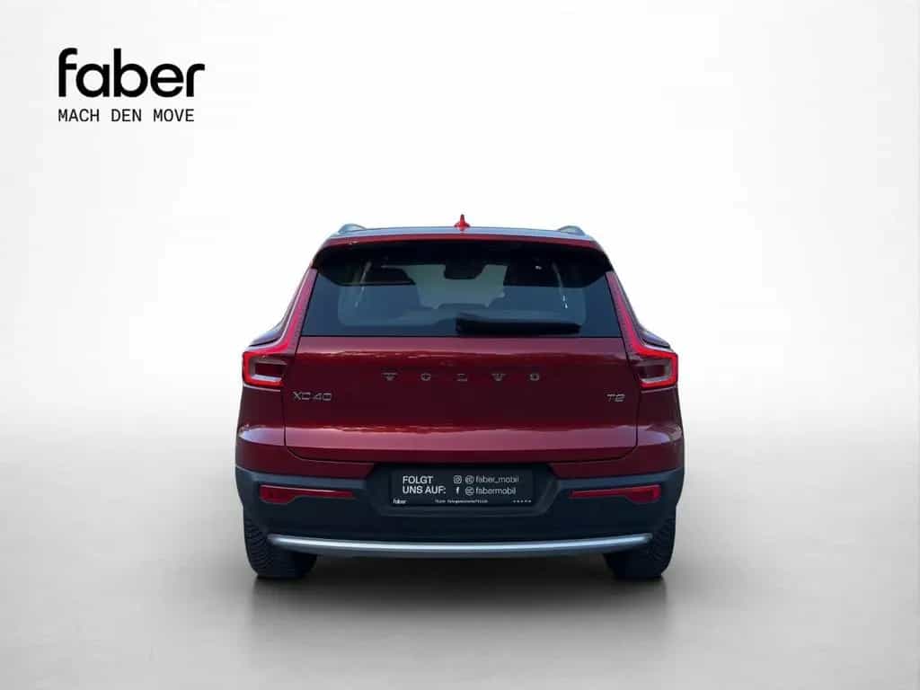 Volvo XC40 T2 2WD Core 05/2023-photo-3