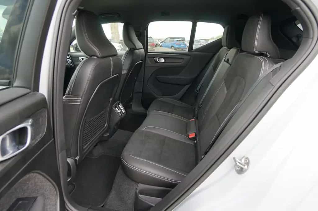 Volvo XC40 T3 Geartronic R-Design |1.Hand| |Kamera| 06/2022-photo-13