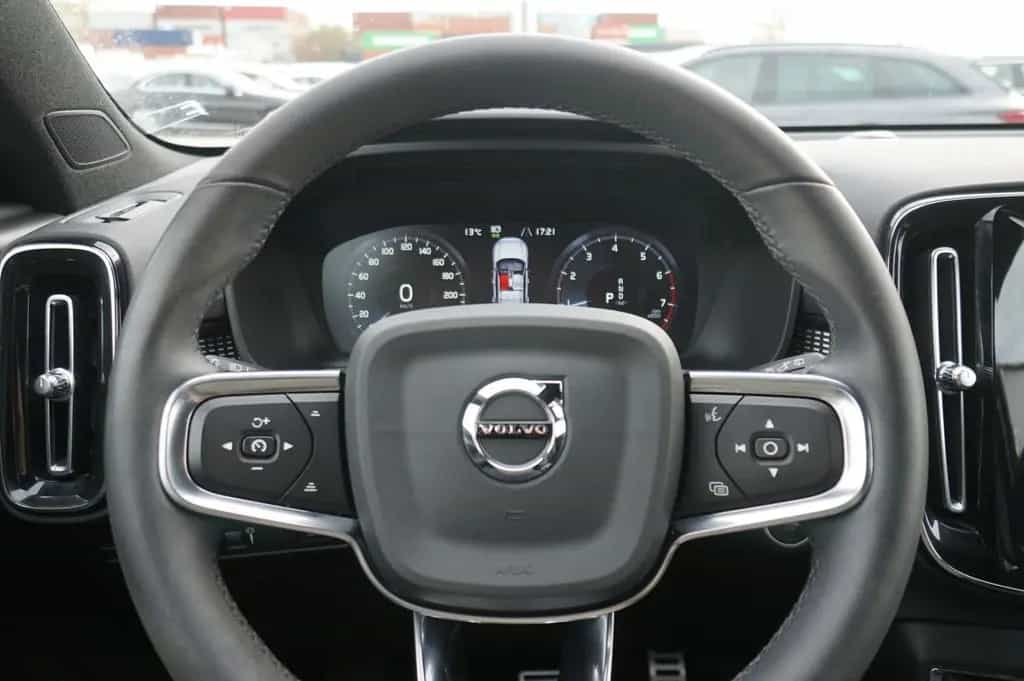 Volvo XC40 T3 Geartronic R-Design |1.Hand| |Kamera| 06/2022-photo-24