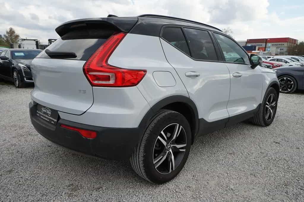 Volvo XC40 T3 Geartronic R-Design |1.Hand| |Kamera| 06/2022-photo-4