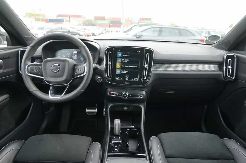 Volvo XC40 T3 Geartronic R-Design |1.Hand| |Kamera| 06/2022-photo-8