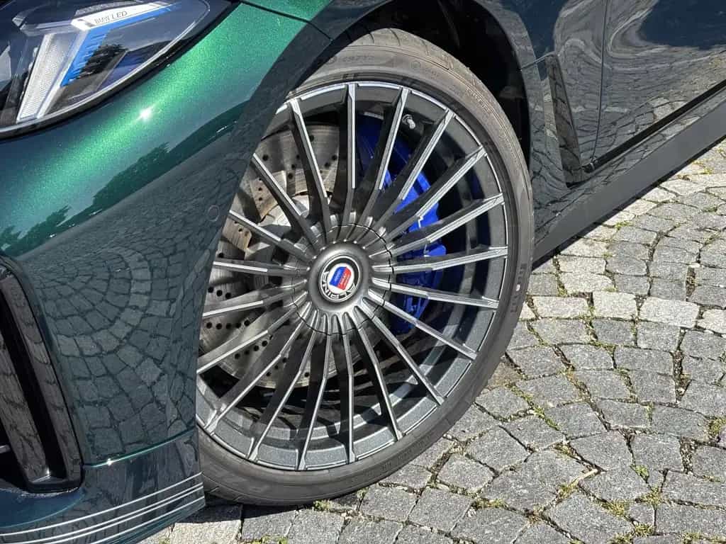 ALPINA D4 S Gran Coupé SWITCH-TRONIC Allrad 08/2025-photo-6