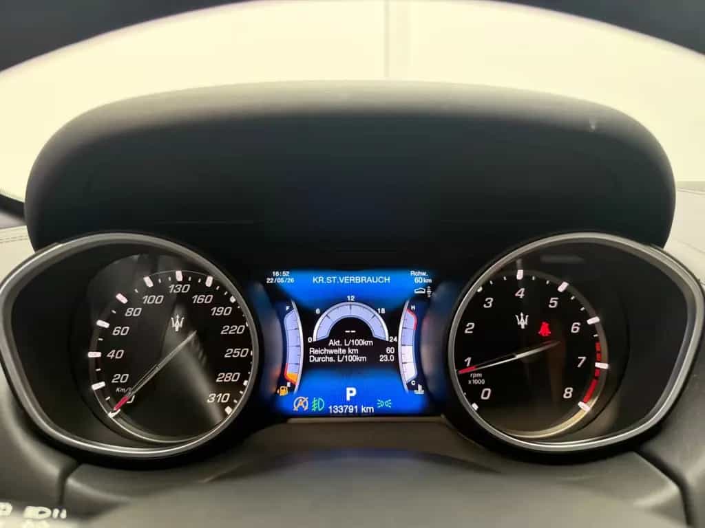 Maserati Levante S *SPORTAGA*Memory*Leder-Schwarz* 12/2017-photo-22
