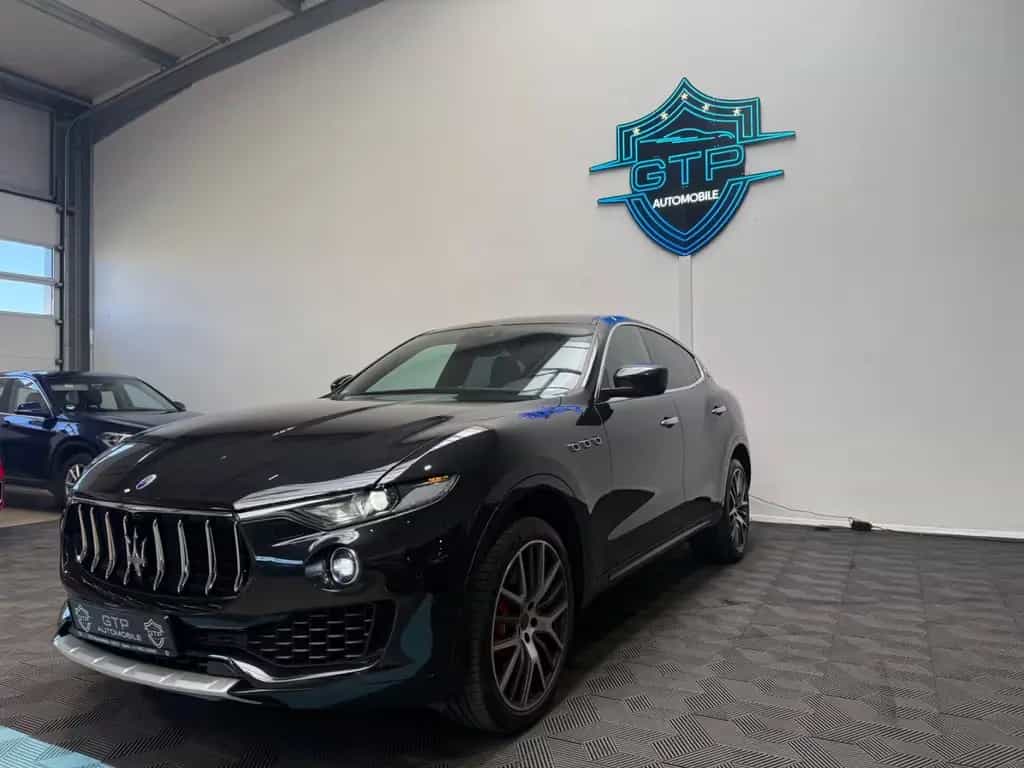 Maserati Levante S *SPORTAGA*Memory*Leder-Schwarz* 12/2017-photo-3
