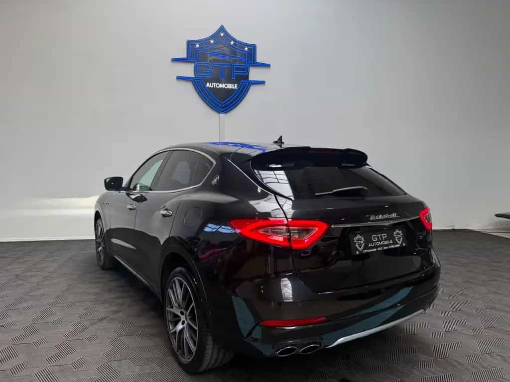 Maserati Levante S *SPORTAGA*Memory*Leder-Schwarz* 12/2017-photo-6