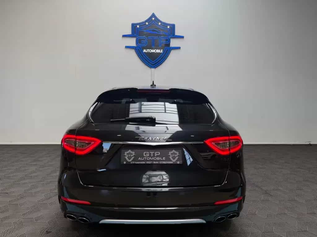 Maserati Levante S *SPORTAGA*Memory*Leder-Schwarz* 12/2017-photo-9