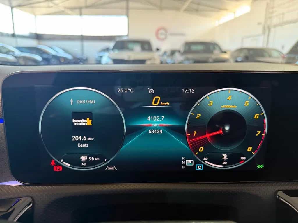 Mercedes-Benz A 250 AMG-Line/LED/360/NIGHT/TOD/19ZOLL 03/2022-photo-28