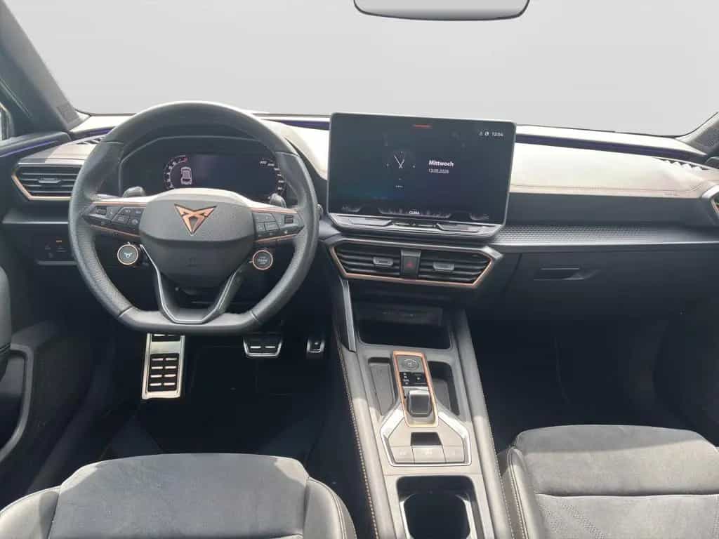 Cupra Leon eTSI DSG ACC AHK Matrix Memory Totwinkel 02/2025-photo-12