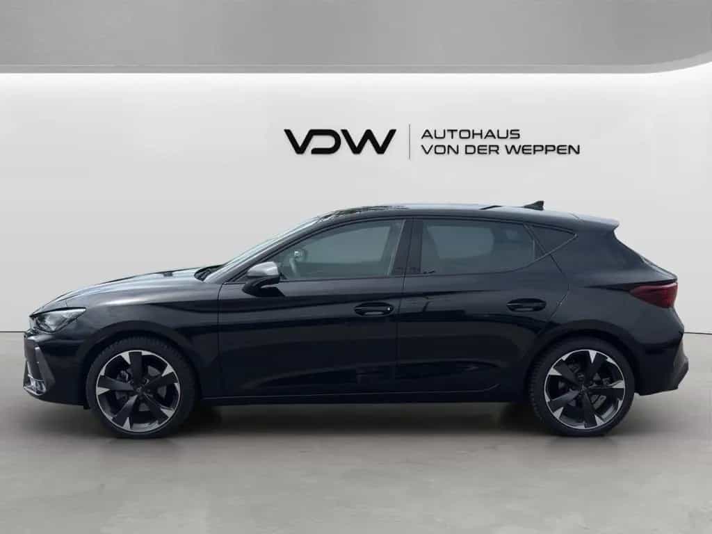 Cupra Leon eTSI DSG ACC AHK Matrix Memory Totwinkel 02/2025-photo-2