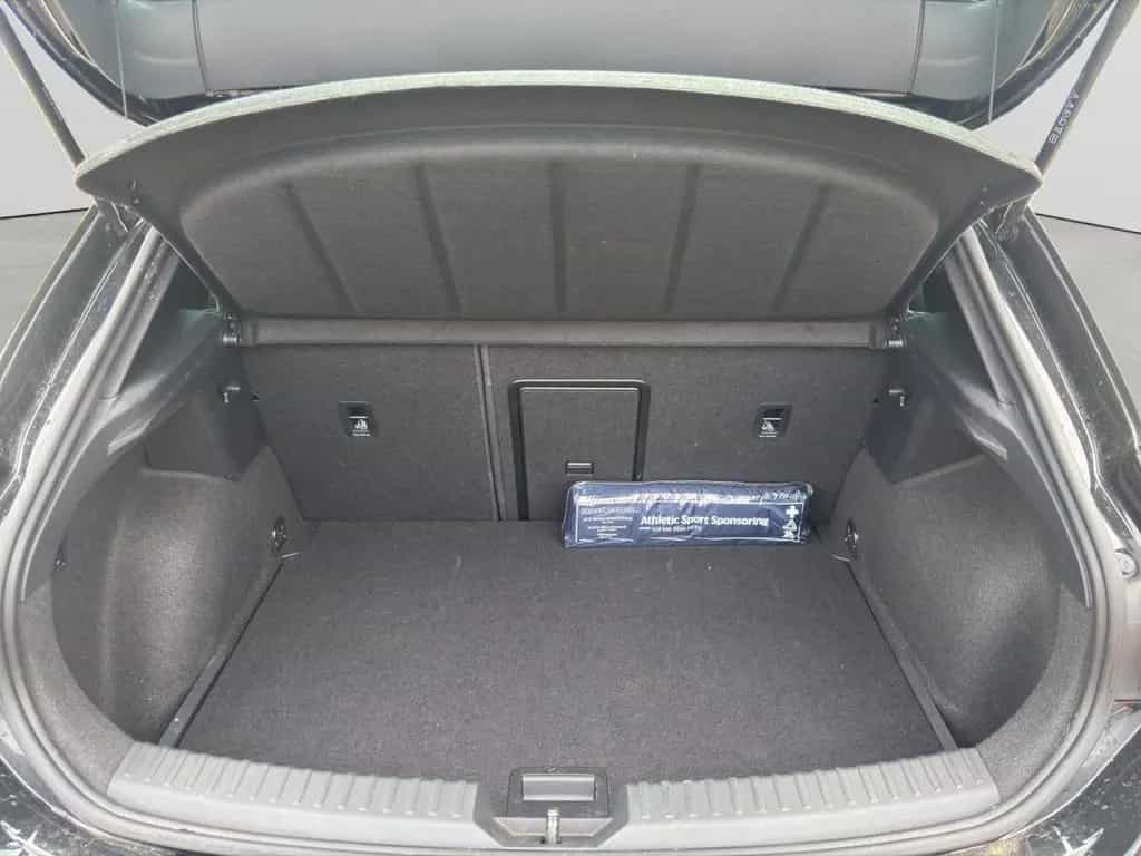Cupra Leon eTSI DSG ACC AHK Matrix Memory Totwinkel 02/2025-photo-6