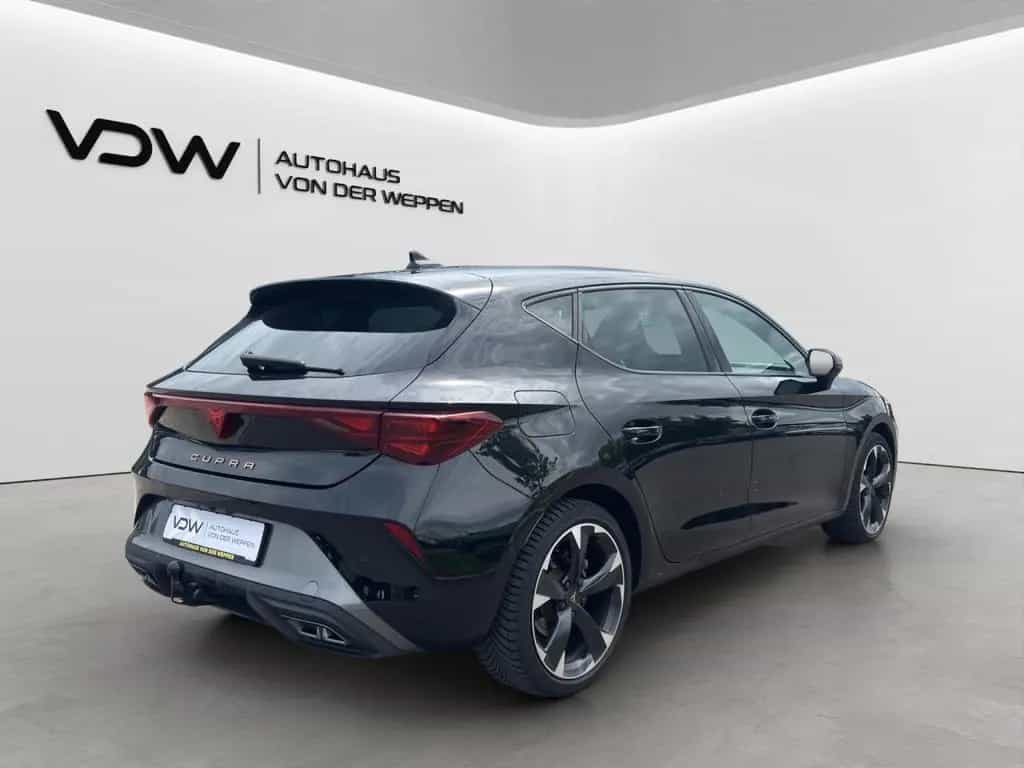 Cupra Leon eTSI DSG ACC AHK Matrix Memory Totwinkel 02/2025-photo-7