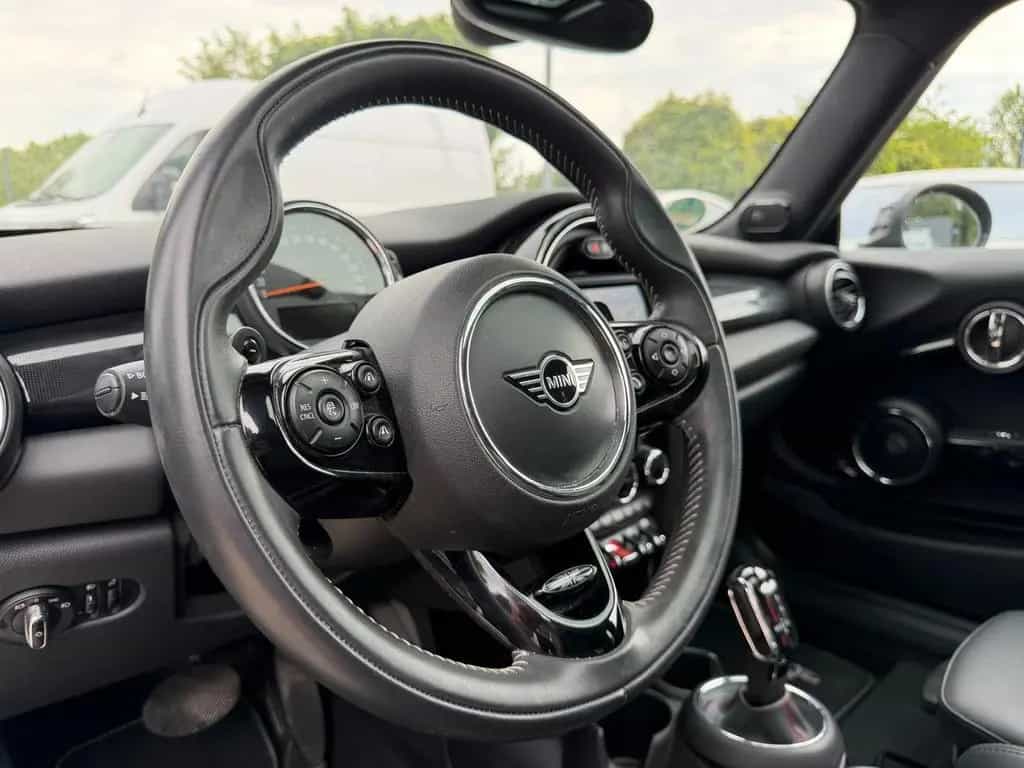 MINI Cooper S Pano*Leder*ACC*Navi*1.Hand 09/2020-photo-7