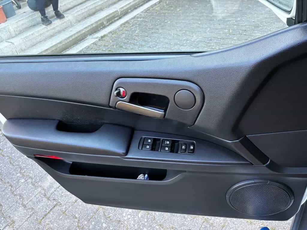 Ssangyong Actyon 09/2015-photo-11