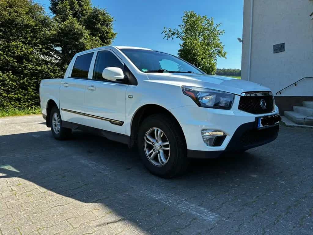 Ssangyong Actyon 09/2015-photo-2