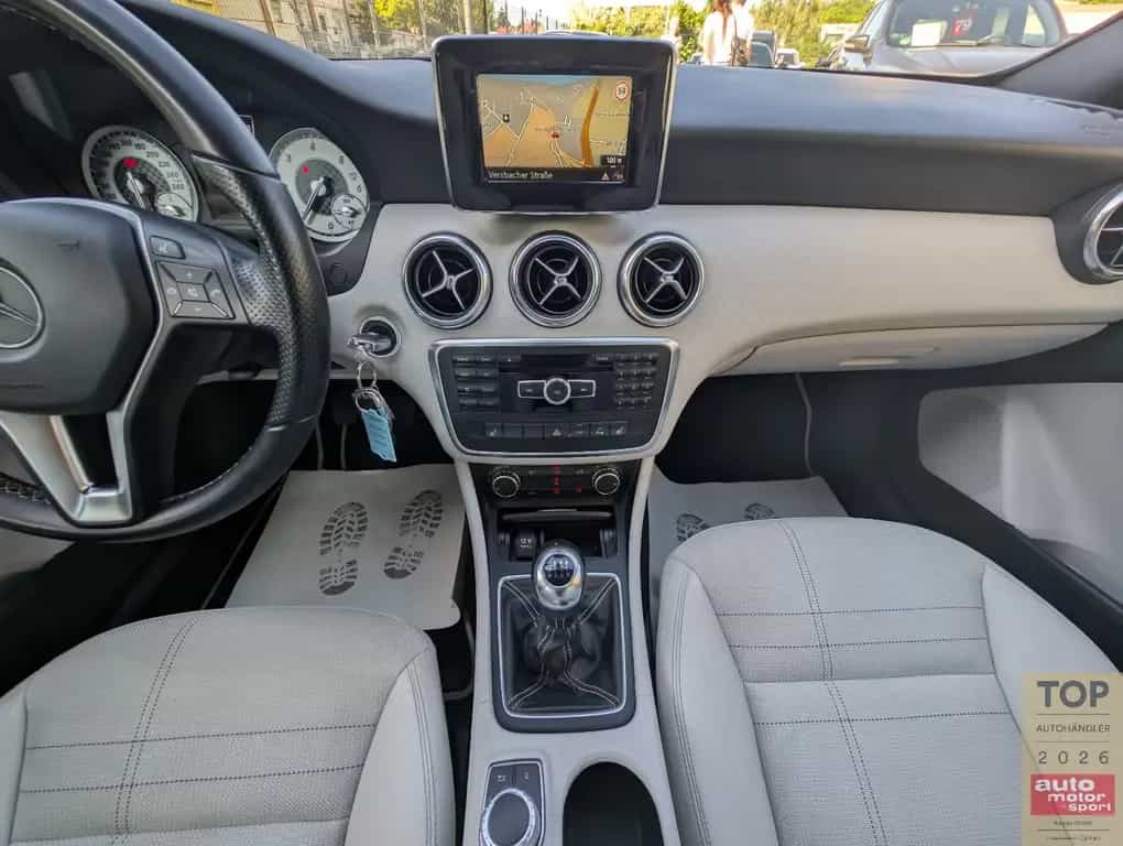 Mercedes-Benz A 180 CDI Urban*1Hand*BiXe*PDC*Shz*Navi*Garantie 01/2014-photo-17