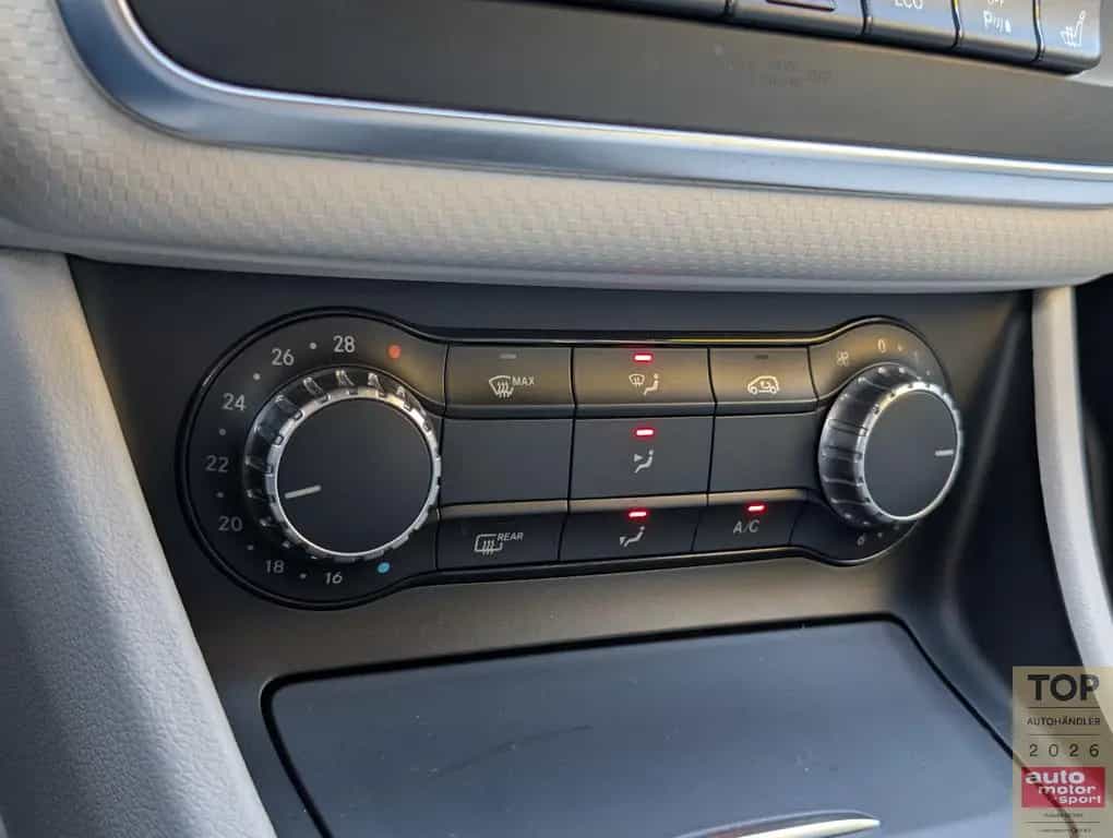 Mercedes-Benz A 180 CDI Urban*1Hand*BiXe*PDC*Shz*Navi*Garantie 01/2014-photo-29