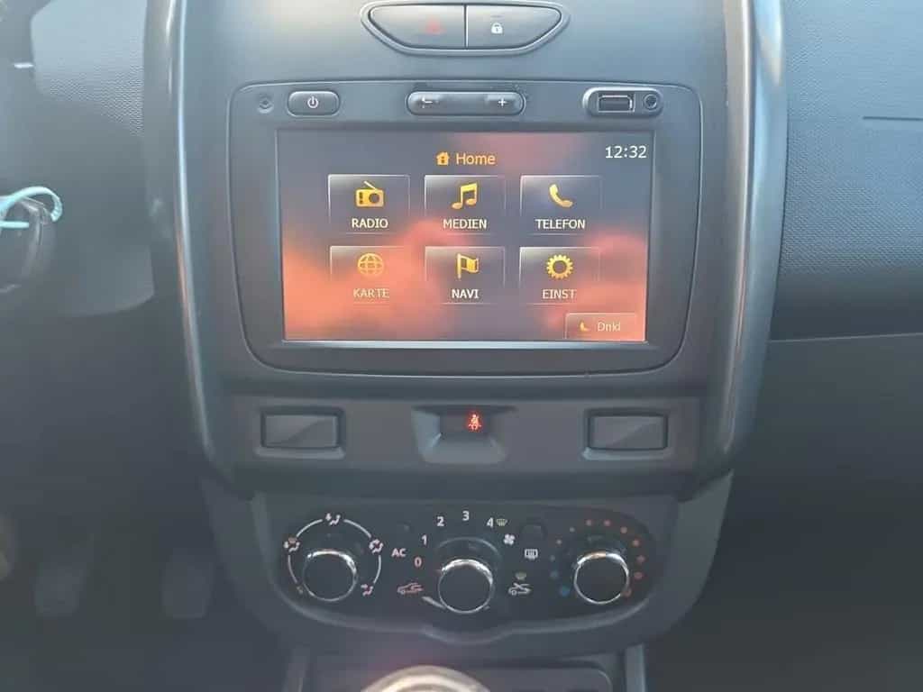 Dacia Duster **TÜV NEU-Klima-Ahk** 11/2014-photo-19