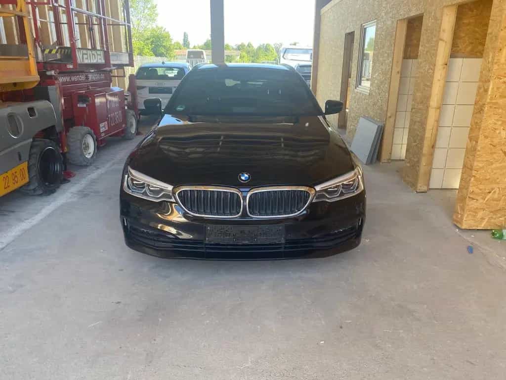 BMW 530 5 Touring 530 d Sport Line 01/2020-photo-2