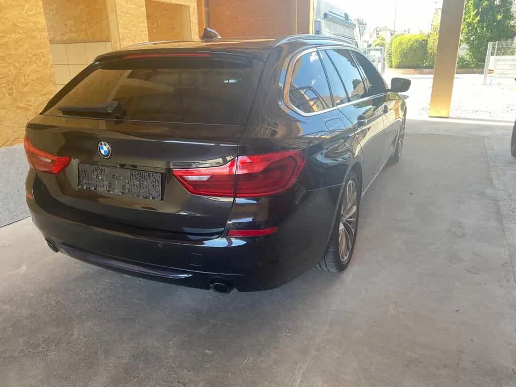BMW 530 5 Touring 530 d Sport Line 01/2020-photo-4