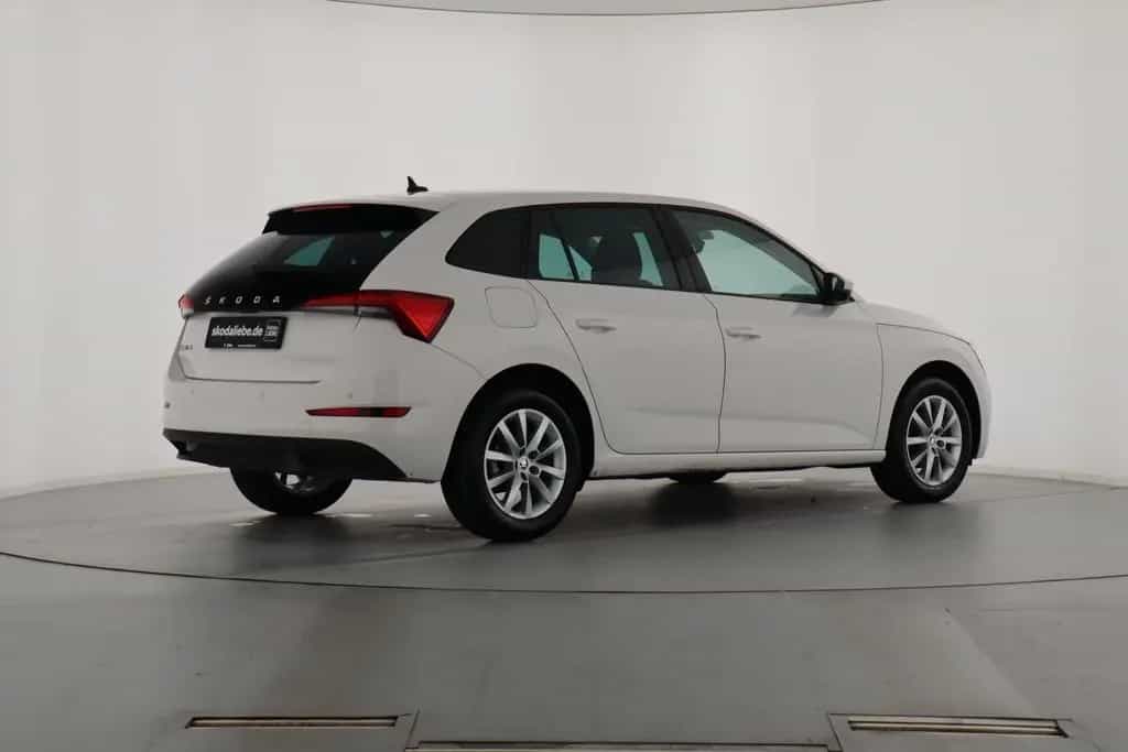 Skoda Scala AMBITION 1.0TSI DSG VOLL-LED+SITZHEIZUNG 09/2022-photo-5