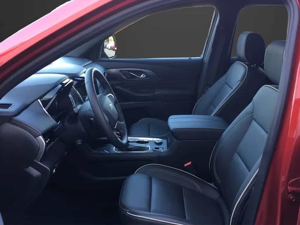 Chevrolet Traverse Premier AWD 3.6L 06/2024-photo-6
