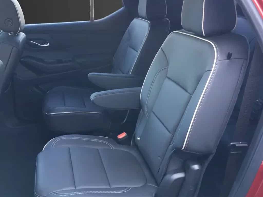 Chevrolet Traverse Premier AWD 3.6L 06/2024-photo-9