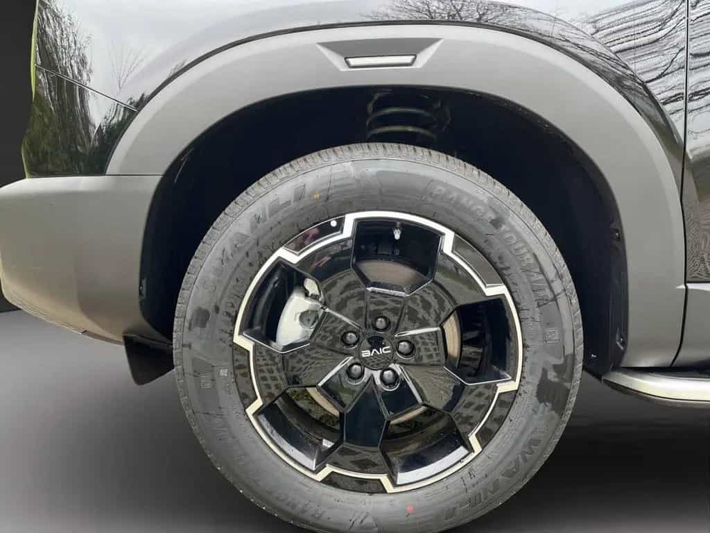 BAIC BJ30 4WD HEV null-photo-13