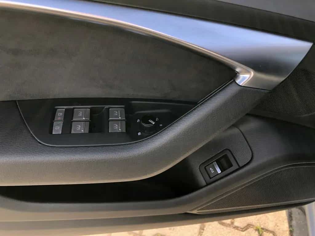 Audi A6 Avant 40 TDI quattro sport 2.0 TDI VOLL STHZG 04/2019-photo-22