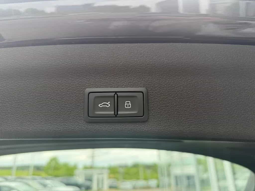 Audi A6 Avant 2.0 TDI S-tronic quattro ACC HUD B&O Na 03/2023-photo-15