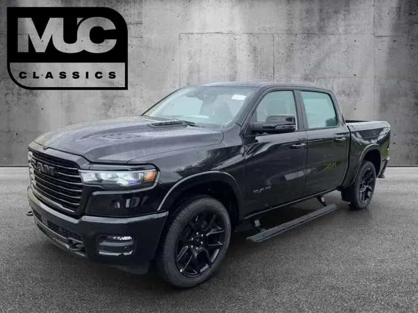 Dodge RAM 2025 Ram 1500 Laramie Crew Cab 4X4 3.0L V6 null-photo-0