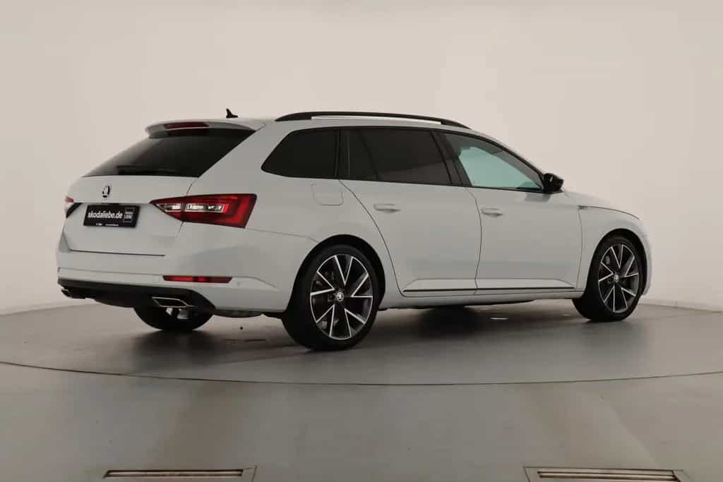 Skoda Superb COMBI SPORTLINE 2.0TSI DSG 4x4 AHK+CANTON 06/2018-photo-5