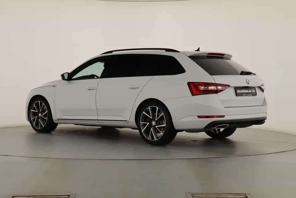 Skoda Superb COMBI SPORTLINE 2.0TSI DSG 4x4 AHK+CANTON 06/2018-photo-7
