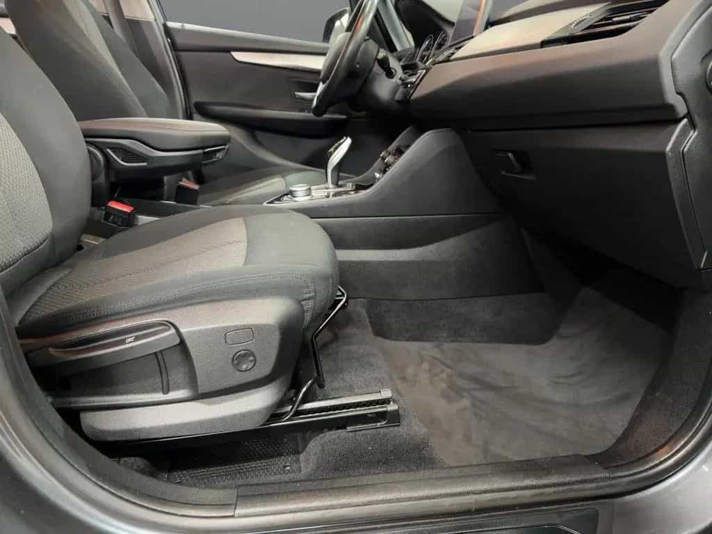 BMW 218 Gran Tourer 218i Gran Tourer Aut. ADVANTAGE LED+NAVI+RFK+DAB 01/2019-photo-11
