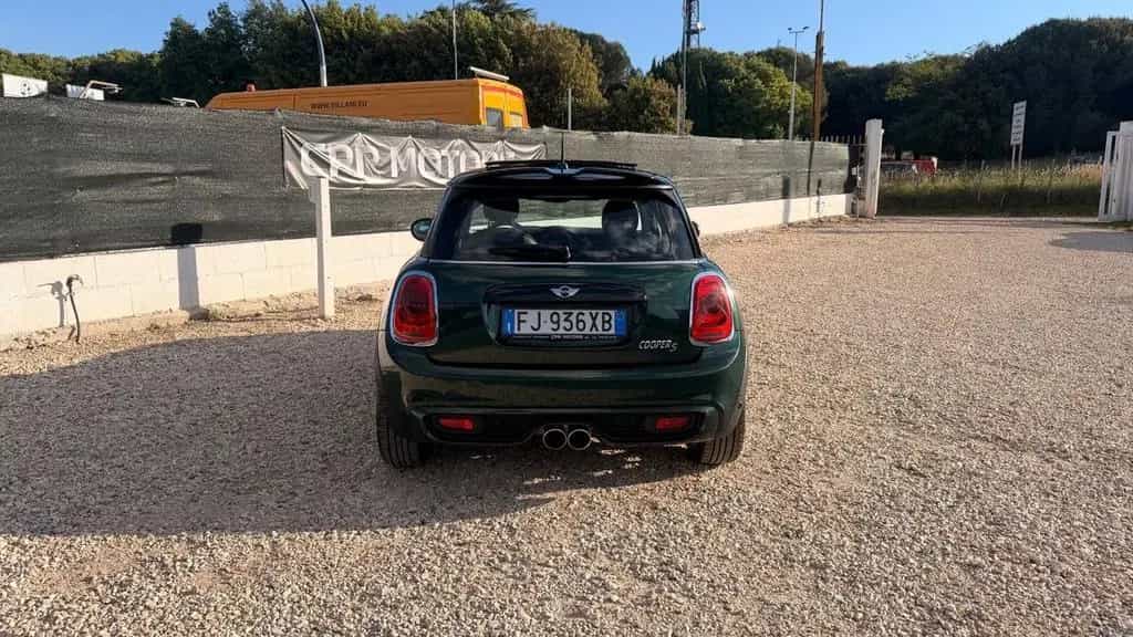 MINI Cooper S Mini 2.0 Cooper S Hype 05/2017-photo-3