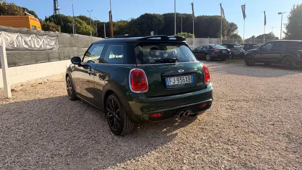 MINI Cooper S Mini 2.0 Cooper S Hype 05/2017-photo-4