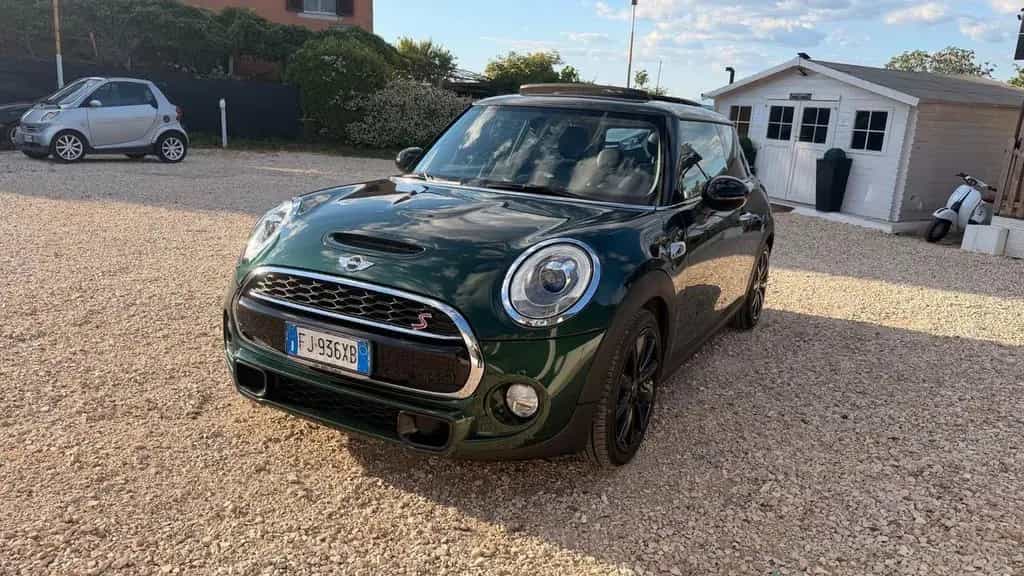 MINI Cooper S Mini 2.0 Cooper S Hype 05/2017-photo-6