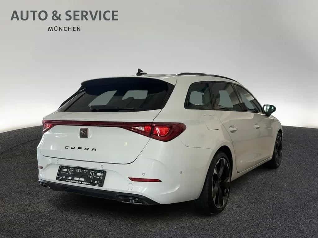 Cupra Leon ST 1.5 eTSI Basis DSG |LED|SPUR|CARPLAY| 04/2023-photo-2