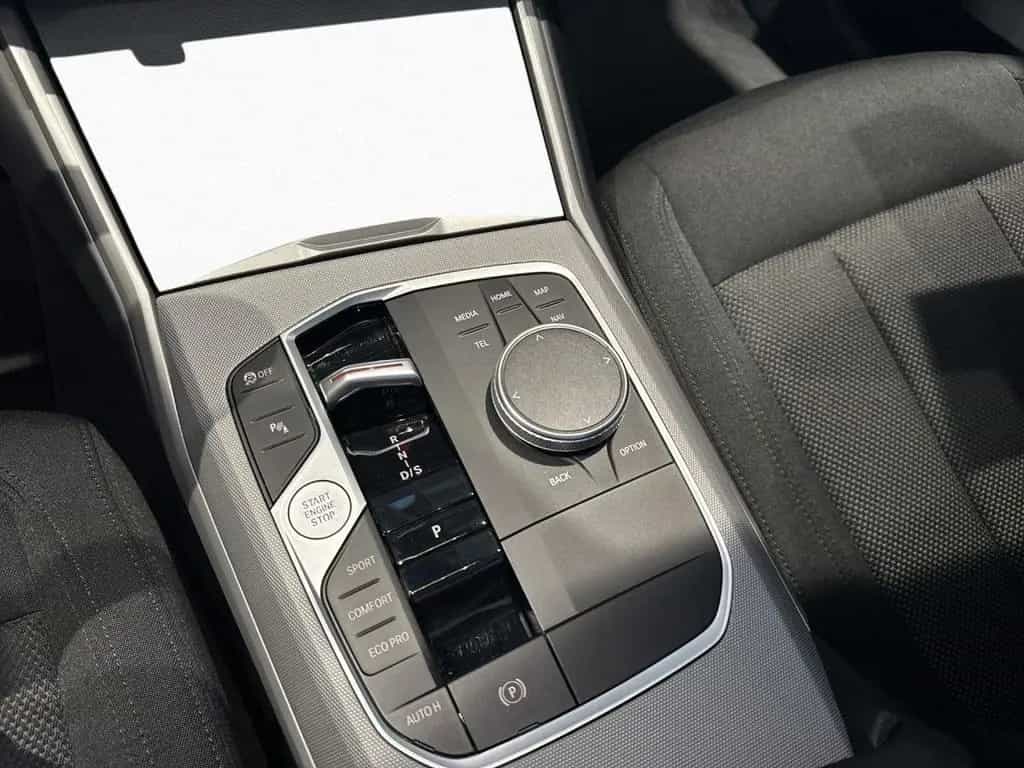BMW 320 d Touring Aut. LivePro,St+Go,AHK,Tempo,SHZ 03/2023-photo-14