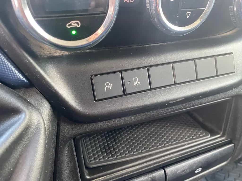 Iveco Other Daily 3.0 35S21V H2 12M3 2SchiebeTür StHzg 03/2018-photo-15