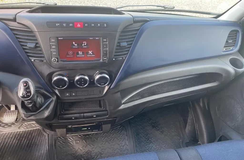 Iveco Other Daily 3.0 35S21V H2 12M3 2SchiebeTür StHzg 03/2018-photo-18