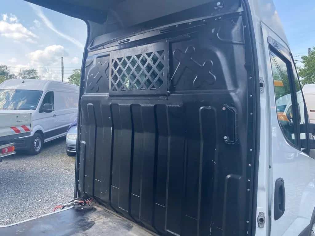 Iveco Other Daily 3.0 35S21V H2 12M3 2SchiebeTür StHzg 03/2018-photo-30