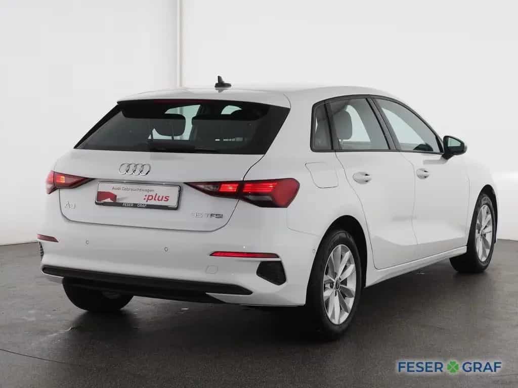 Audi A3 Sportback 35 TFSI 110 S tronic Smartphone-Int 01/2023-photo-1