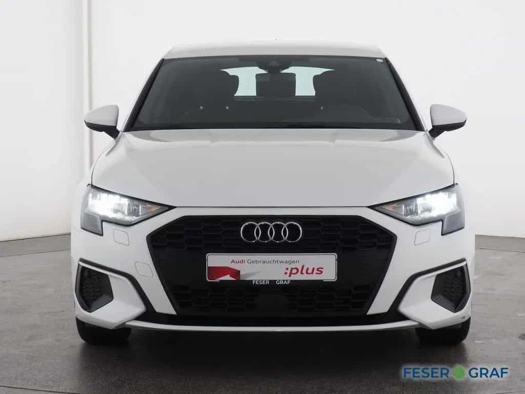 Audi A3 Sportback 35 TFSI 110 S tronic Smartphone-Int 01/2023-photo-10