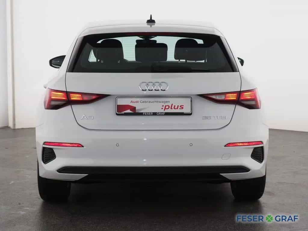 Audi A3 Sportback 35 TFSI 110 S tronic Smartphone-Int 01/2023-photo-11