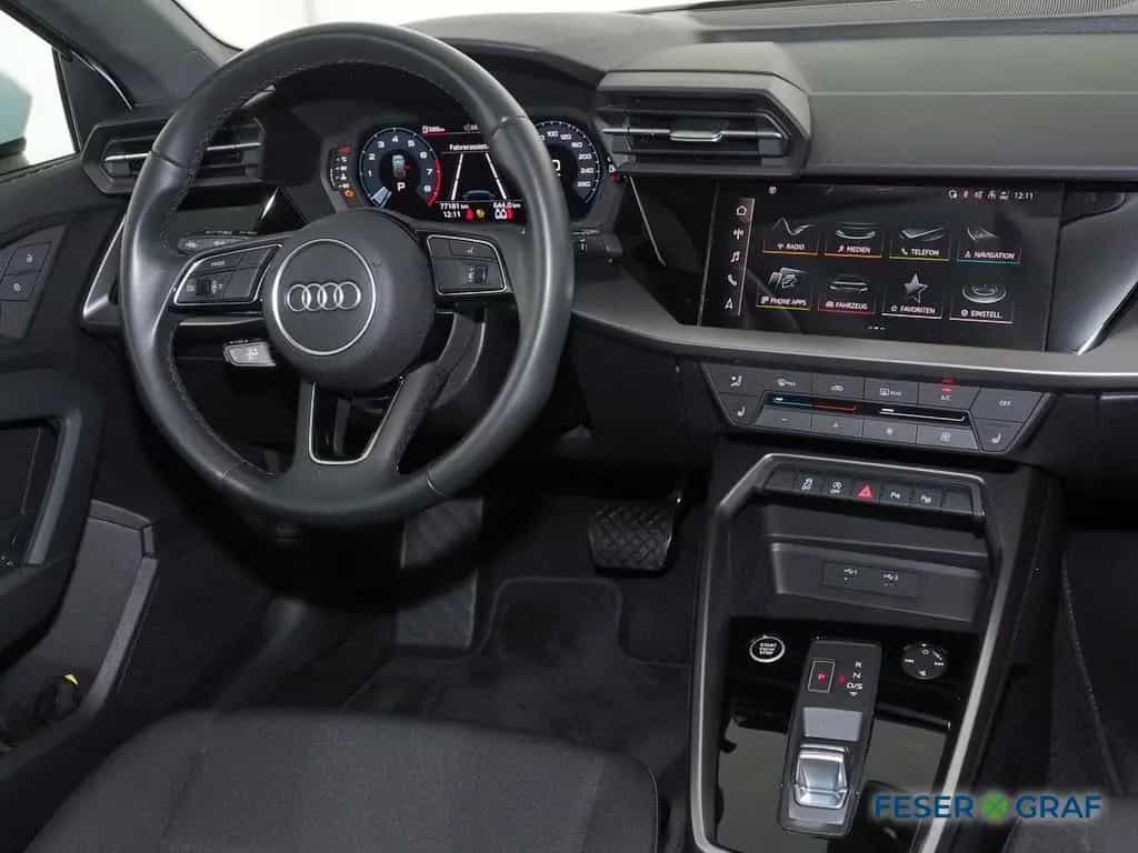 Audi A3 Sportback 35 TFSI 110 S tronic Smartphone-Int 01/2023-photo-2
