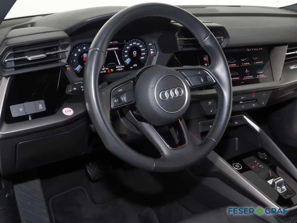 Audi A3 Sportback 35 TFSI 110 S tronic Smartphone-Int 01/2023-photo-5