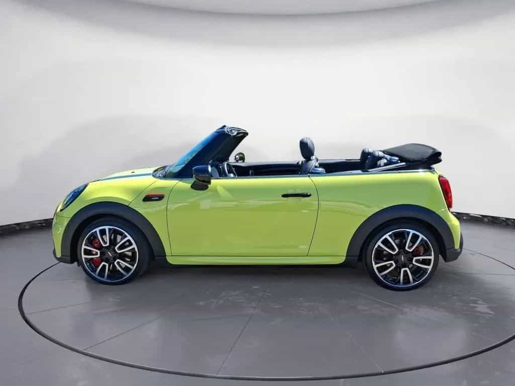 MINI John Cooper Works Cabrio JCW Cabrio John Cooper Works Trim 18' harman/kar 06/2022-photo-2