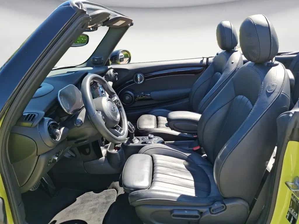 MINI John Cooper Works Cabrio JCW Cabrio John Cooper Works Trim 18' harman/kar 06/2022-photo-5