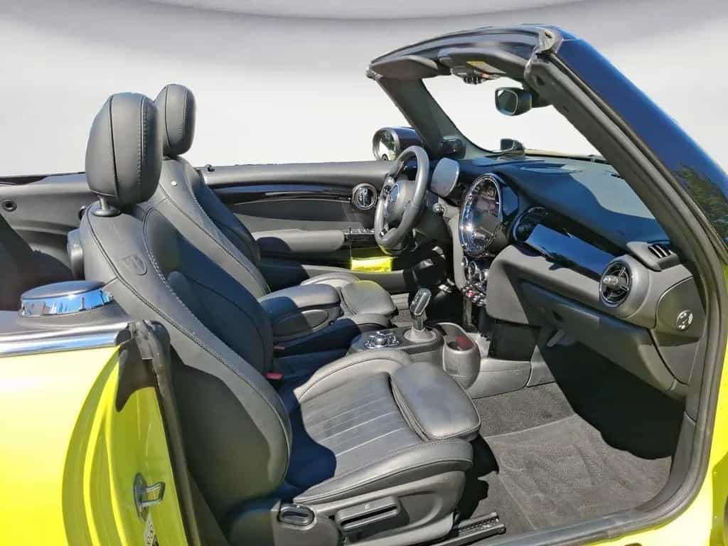 MINI John Cooper Works Cabrio JCW Cabrio John Cooper Works Trim 18' harman/kar 06/2022-photo-6