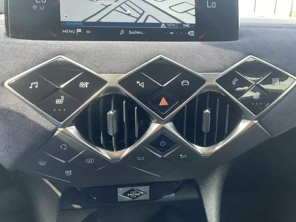 DS Automobiles DS3 NAVI|SHZ|Kamera|Klimaaut.|CarPlay|PDC|1.Hd 12/2021-photo-35